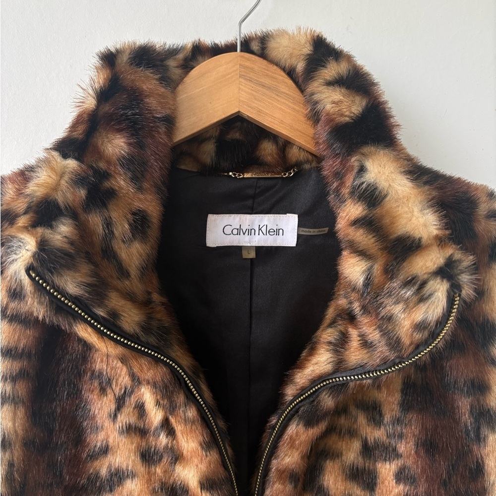 Calvin Klein Leopard Print Faux Fur Vest Zip Front Pockets Women’s Large - Picture 2 of 5